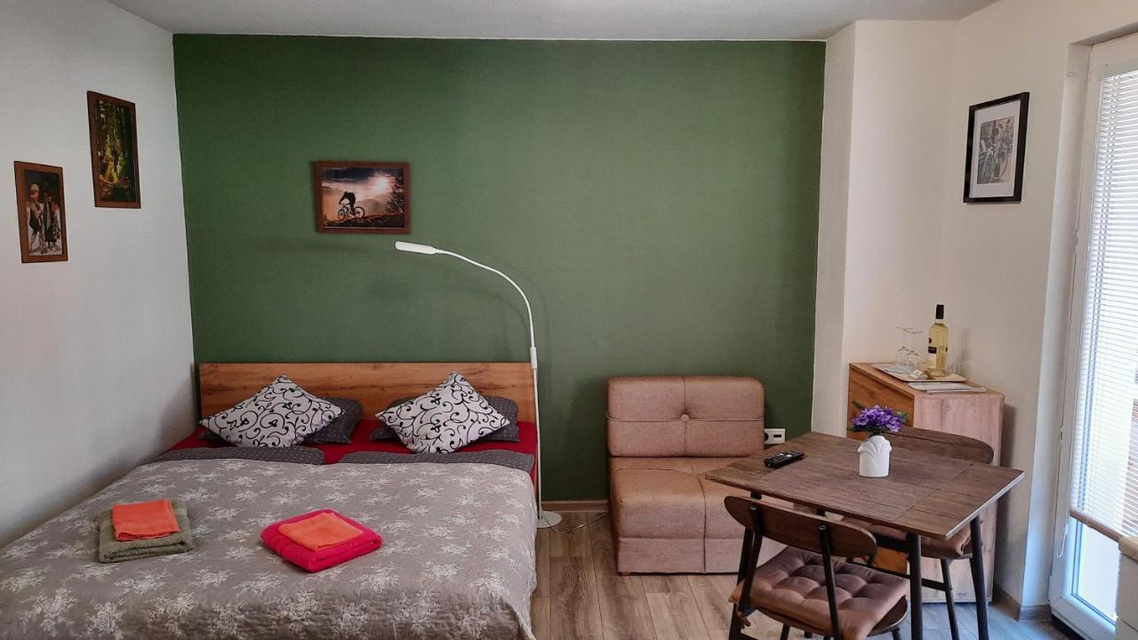 Bike Apartments 1 Hodruša Extérieur photo